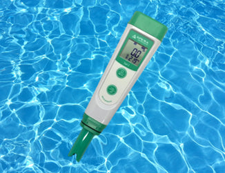 How to Test for Salt Levels in a Swimming Pool