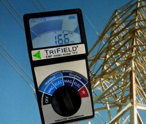 Versnellen films Clip vlinder Product Review: TriField EMF Meter Model IC-TF2