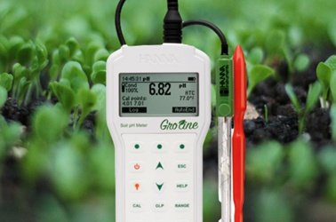 Product Review: GroLine Professional Portable Soil pH Tester IC-HI98168