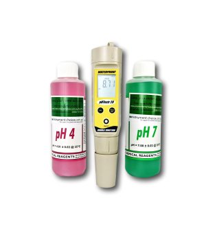 EC-pHtestr20-KIT - Waterproof pHTestr 20 Tester with ATC; 0,01 pH accuracy with pH7 and pH 4 Buffer Solution (EC-PHtestr20 + PH7-250 + PH4-250)