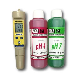 EC-PHTestr30 with 250ml of pH4 And pH7 Buffer Solution